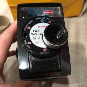 VIntage 1960'S Kodak Brownie Fun Saver 8MM Movie Camera